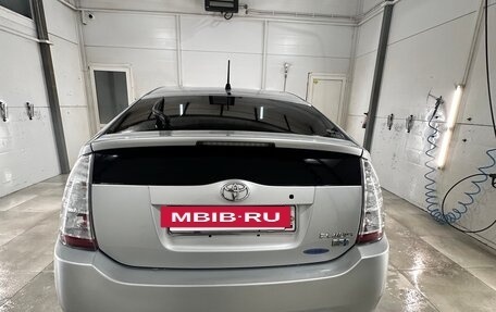 Toyota Prius, 2008 год, 820 000 рублей, 4 фотография