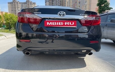 Toyota Camry, 2014 год, 2 350 000 рублей, 11 фотография