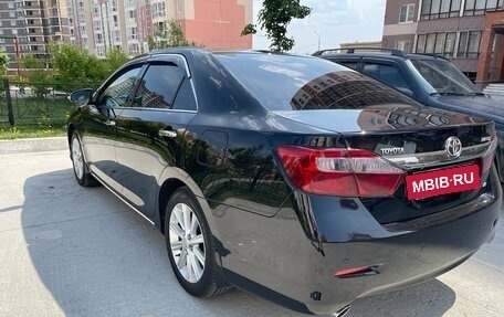 Toyota Camry, 2014 год, 2 350 000 рублей, 14 фотография