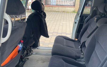 Honda Elysion I, 2006 год, 1 350 000 рублей, 6 фотография