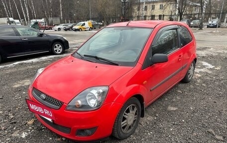 Ford Fiesta, 2007 год, 420 000 рублей, 2 фотография