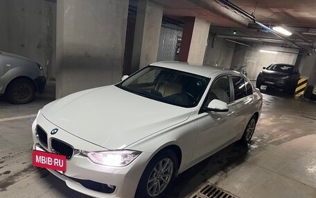 BMW 3 серия, 2014 год, 1 500 000 рублей, 4 фотография