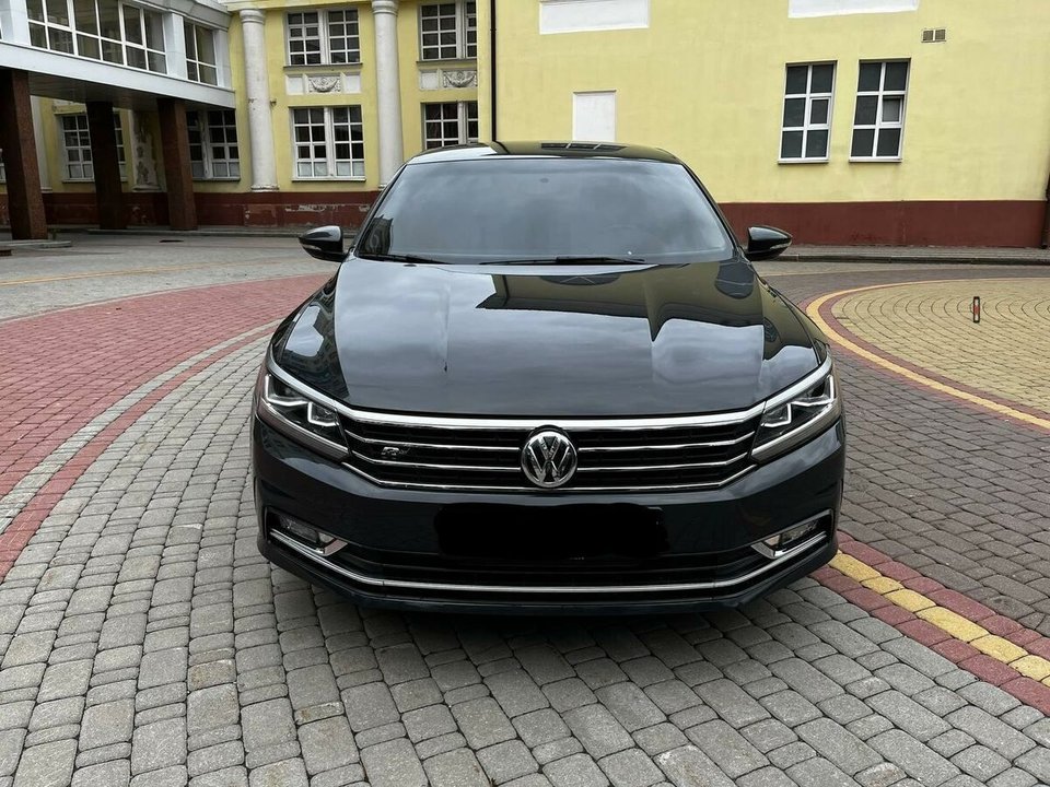 Volkswagen Passat B8, 2019 год, 500 000 рублей, 3 фотография