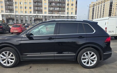 Volkswagen Tiguan II, 2018 год, 2 950 000 рублей, 8 фотография