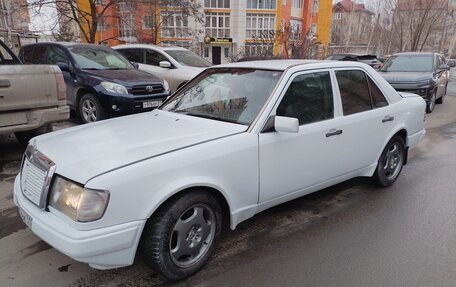 Mercedes-Benz W124, 1991 год, 390 000 рублей, 2 фотография