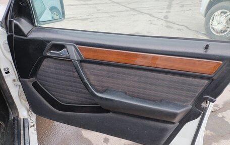 Mercedes-Benz W124, 1991 год, 390 000 рублей, 30 фотография