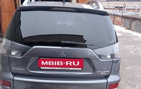 Mitsubishi Outlander III рестайлинг 3, 2010 год, 1 200 000 рублей, 27 фотография