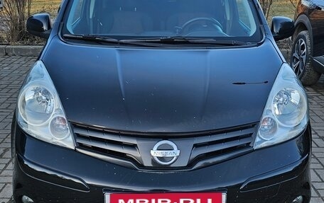 Nissan Note II рестайлинг, 2011 год, 830 000 рублей, 1 фотография