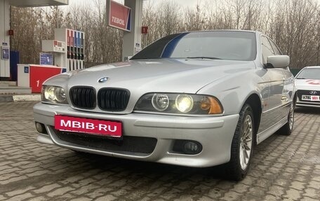 BMW 5 серия, 2003 год, 850 000 рублей, 9 фотография