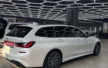 BMW 3 серия, 2020 год, 3 650 000 рублей, 2 фотография