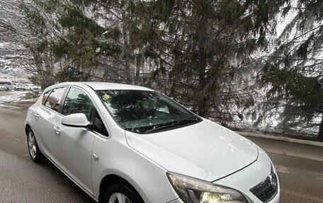 Opel Astra J, 2010 год, 900 000 рублей, 5 фотография