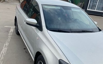 Volkswagen Polo VI (EU Market), 2014 год, 425 000 рублей, 1 фотография