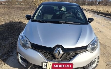 Renault Kaptur I рестайлинг, 2018 год, 1 620 000 рублей, 1 фотография