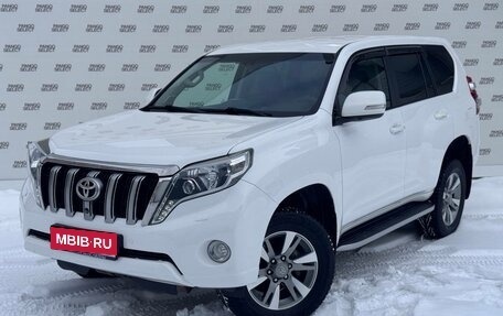 Toyota Land Cruiser Prado 150 рестайлинг 2, 2013 год, 3 200 000 рублей, 1 фотография