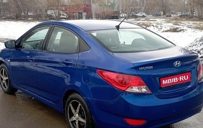 Hyundai Solaris II рестайлинг, 2012 год, 695 000 рублей, 1 фотография