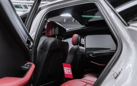 Porsche Macan I рестайлинг, 2021 год, 7 200 000 рублей, 2 фотография
