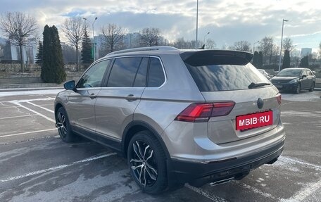 Volkswagen Tiguan II, 2017 год, 2 700 000 рублей, 12 фотография