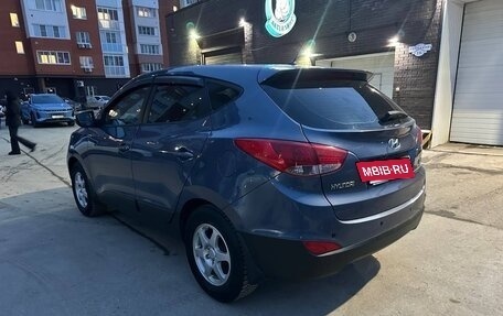 Hyundai ix35 I рестайлинг, 2013 год, 1 100 000 рублей, 3 фотография