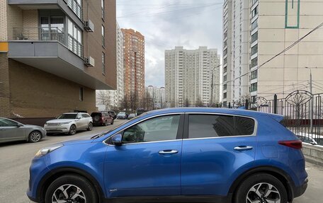 KIA Sportage IV рестайлинг, 2020 год, 2 048 000 рублей, 2 фотография