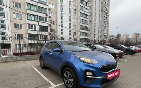 KIA Sportage IV рестайлинг, 2020 год, 2 048 000 рублей, 7 фотография