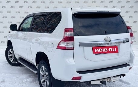 Toyota Land Cruiser Prado 150 рестайлинг 2, 2013 год, 3 200 000 рублей, 7 фотография