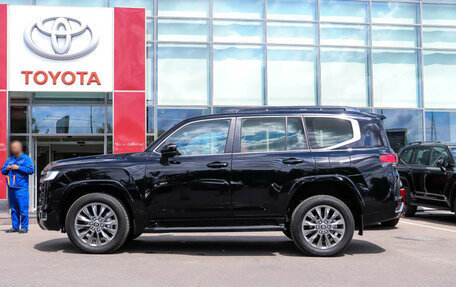 Toyota Land Cruiser, 2024 год, 17 490 000 рублей, 21 фотография