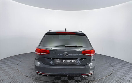 Volkswagen Passat B8 рестайлинг, 2019 год, 2 310 000 рублей, 6 фотография