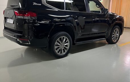 Toyota Land Cruiser, 2022 год, 10 500 000 рублей, 3 фотография