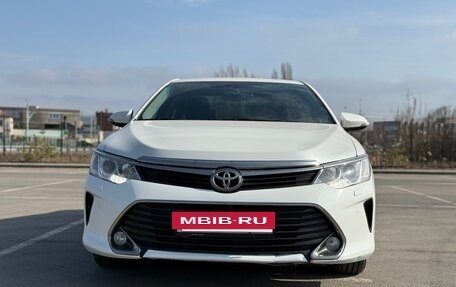 Toyota Camry, 2017 год, 2 559 000 рублей, 2 фотография