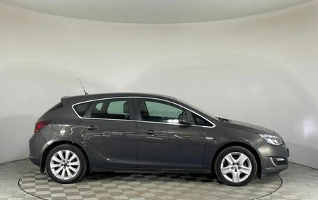 Opel Astra J, 2014 год, 1 070 000 рублей, 4 фотография