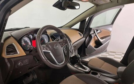 Opel Astra J, 2014 год, 1 070 000 рублей, 12 фотография