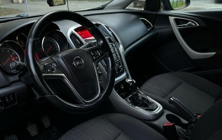 Opel Astra J, 2012 год, 900 000 рублей, 7 фотография