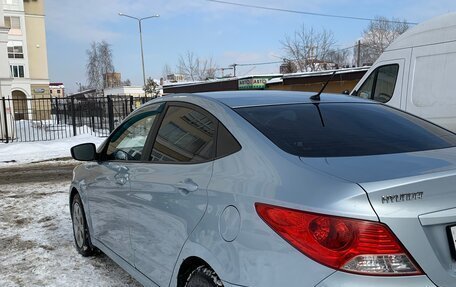 Hyundai Solaris II рестайлинг, 2011 год, 779 000 рублей, 3 фотография