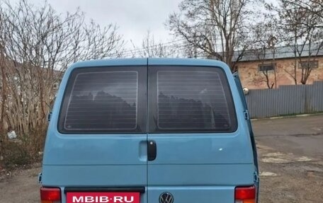 Volkswagen Transporter T4, 1997 год, 1 300 000 рублей, 3 фотография