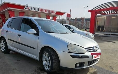 Volkswagen Golf V, 2005 год, 320 000 рублей, 2 фотография