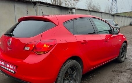 Opel Astra J, 2012 год, 700 000 рублей, 3 фотография