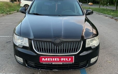 Skoda Superb III рестайлинг, 2010 год, 850 000 рублей, 1 фотография