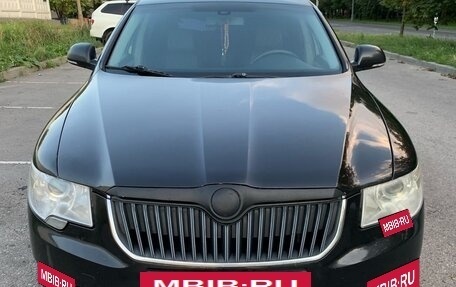 Skoda Superb III рестайлинг, 2010 год, 850 000 рублей, 11 фотография