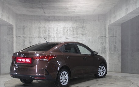 Hyundai Solaris II рестайлинг, 2022 год, 1 737 000 рублей, 10 фотография