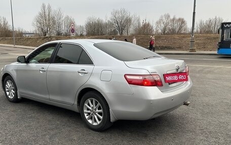 Toyota Camry, 2006 год, 990 000 рублей, 4 фотография