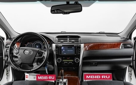 Toyota Camry, 2014 год, 1 655 000 рублей, 12 фотография