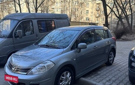 Nissan Tiida, 2010 год, 600 000 рублей, 3 фотография