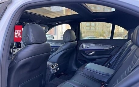 Mercedes-Benz E-Класс, 2022 год, 4 820 000 рублей, 8 фотография