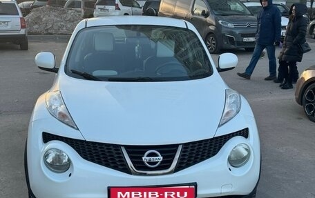 Nissan Juke II, 2012 год, 880 000 рублей, 4 фотография