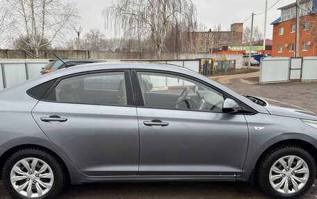 Hyundai Solaris II рестайлинг, 2019 год, 1 300 000 рублей, 5 фотография