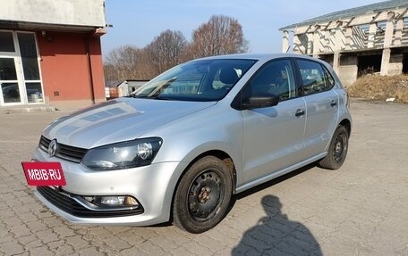 Volkswagen Polo VI (EU Market), 2017 год, 1 499 999 рублей, 2 фотография