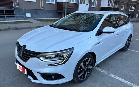 Renault Megane IV, 2019 год, 2 200 000 рублей, 32 фотография