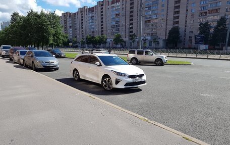 KIA cee'd III, 2020 год, 2 000 000 рублей, 3 фотография