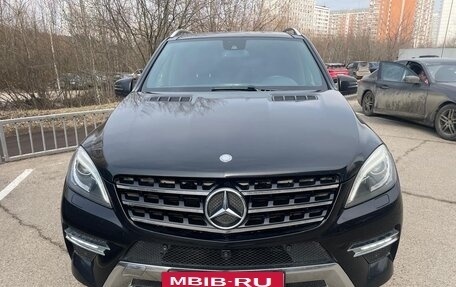 Mercedes-Benz M-Класс, 2014 год, 2 520 000 рублей, 2 фотография