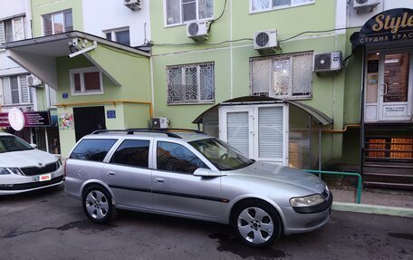 Opel Vectra B рестайлинг, 1998 год, 360 000 рублей, 2 фотография